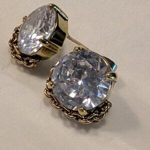 Vintage gold stud earrings